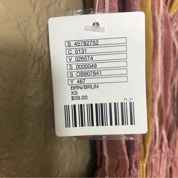 NWT Urban Outfitters strapless shorts romper. - Picture 8 of 9